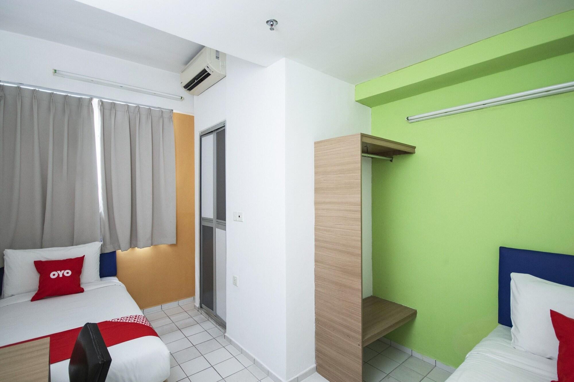 City Campus Lodge And Hotel Kuala Lumpur Kültér fotó